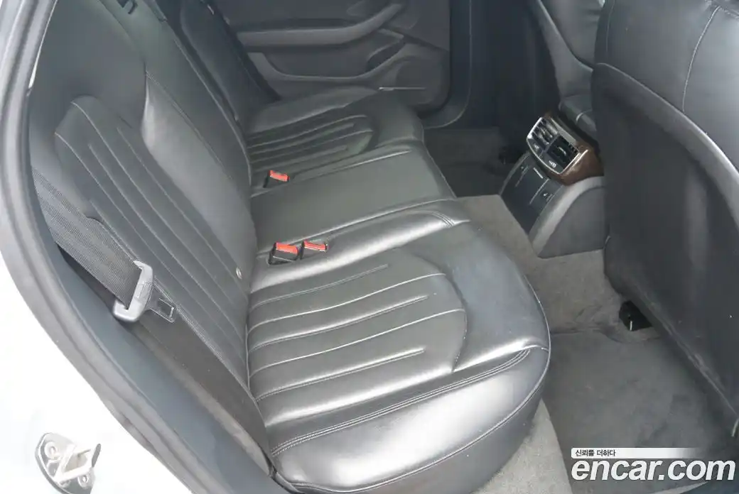 Audi A8 2014 3.0 Автомат в Москве № 196892, фото 16