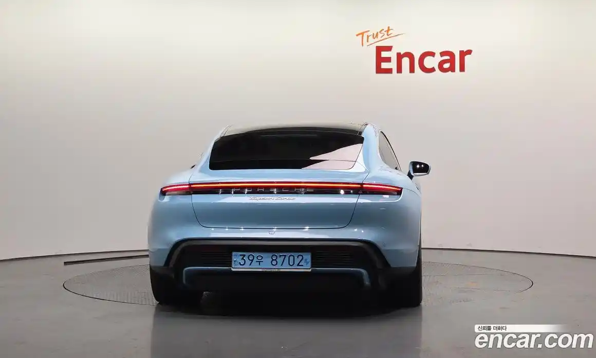 Porsche Taycan 2022 0.1 Автомат в Москве № 197458, фото 14