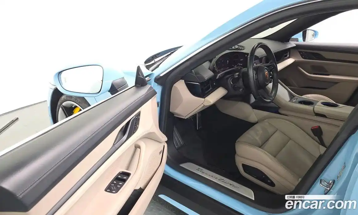 Porsche Taycan 2022 0.1 Автомат в Москве № 197458, фото 4