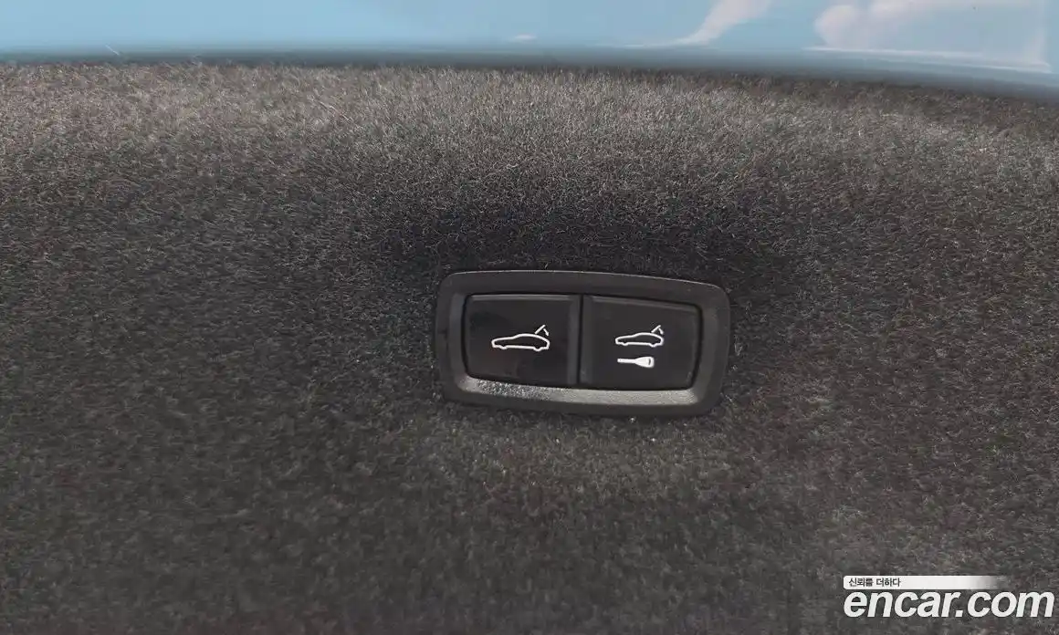 Porsche Taycan 2022 0.1 Автомат в Москве № 197458, фото 10