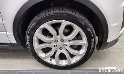 Land Rover Range-Rover Evoque 2017 2.0 Автомат в Москве № 198172, миниатюра 8