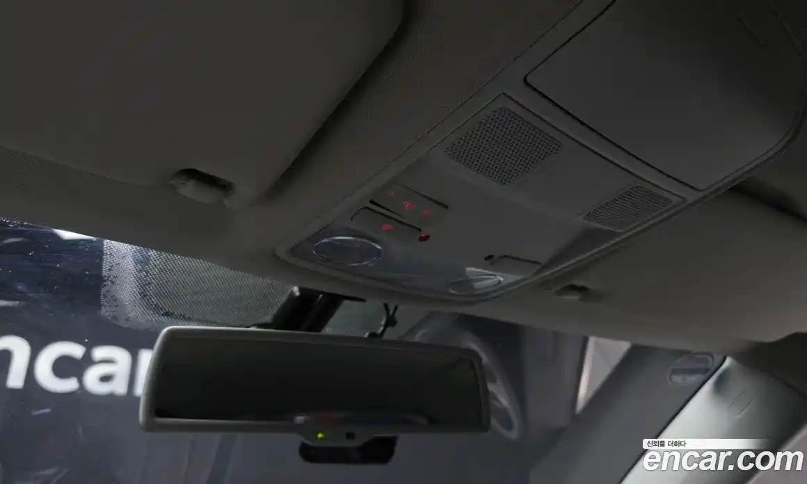 Volkswagen Tiguan 2016 2.0 Автомат в Москве № 199266, фото 15