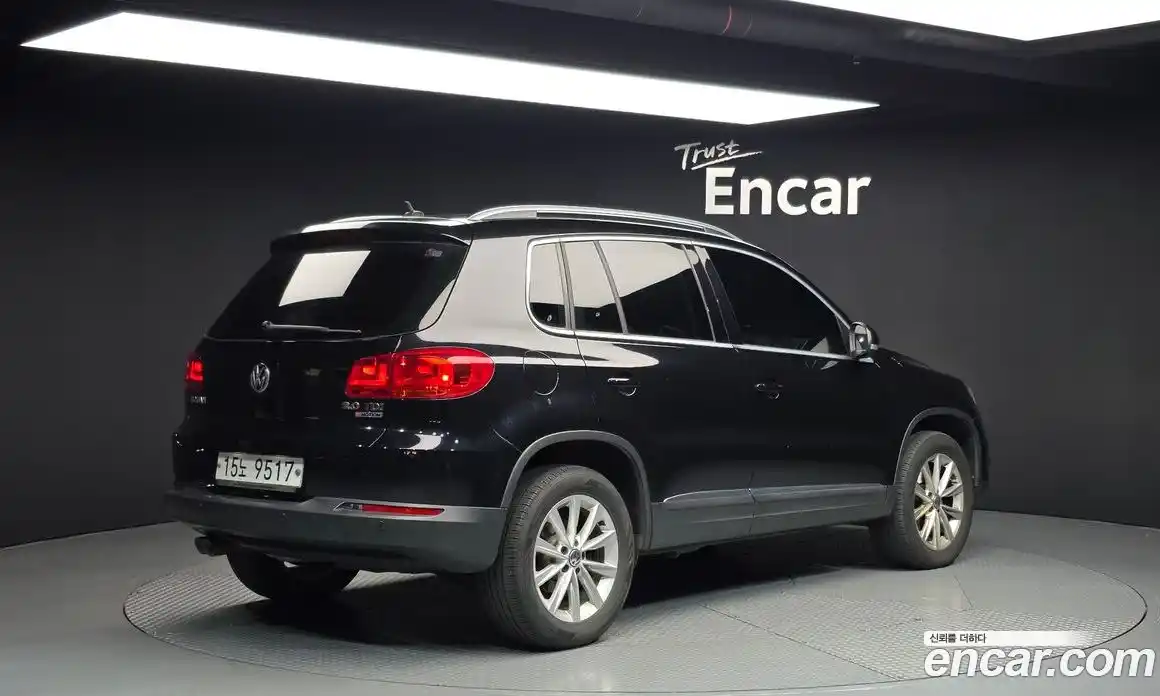 Volkswagen Tiguan 2016 2.0 Автомат в Москве № 199266, фото 16