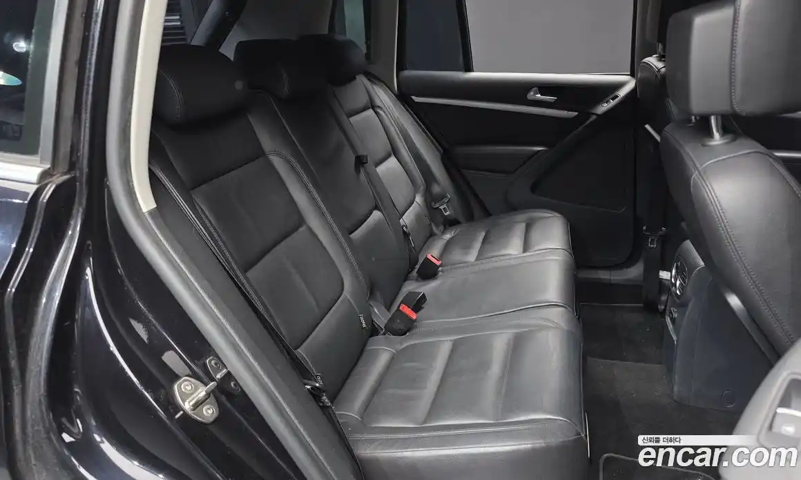 Volkswagen Tiguan 2016 2.0 Автомат в Москве № 199266, фото 6