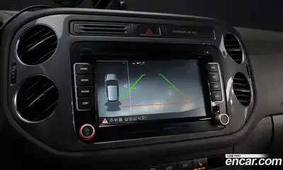 Volkswagen Tiguan 2016 2.0 Автомат в Москве № 199266, миниатюра 7