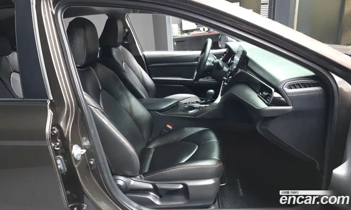 Toyota Camry 2022 2.5 Автомат в Москве № 199583, фото 11