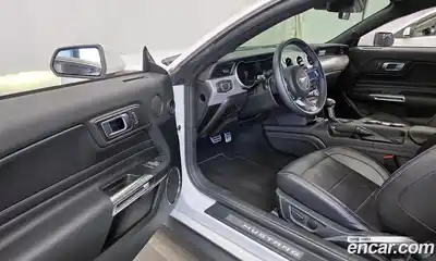 Ford Mustang 2023 2.3 Автомат в Москве № 199753, миниатюра 10