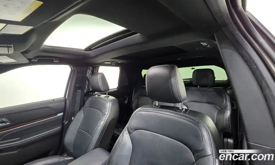 Ford Explorer 2018 2.3 Автомат в Москве № 199821, фото 12