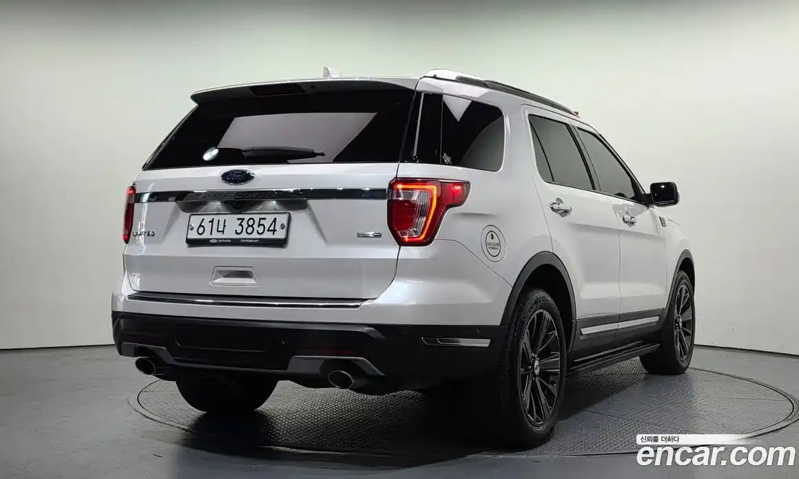 Ford Explorer 2018 2.3 Автомат в Москве № 199821, фото 13