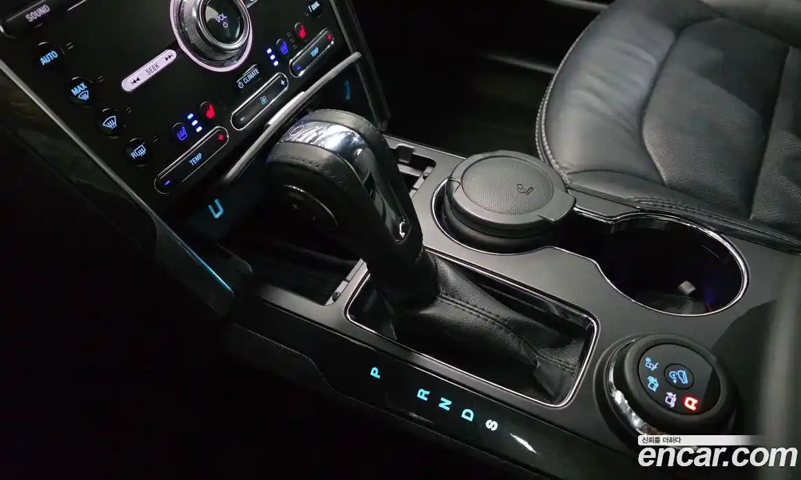 Ford Explorer 2018 2.3 Автомат в Москве № 199821, фото 14