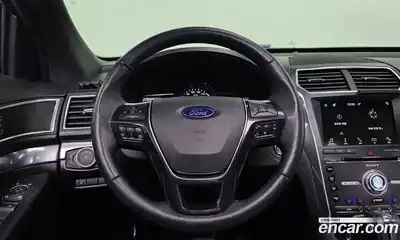 Ford Explorer 2018 2.3 Автомат в Москве № 199821, миниатюра 9