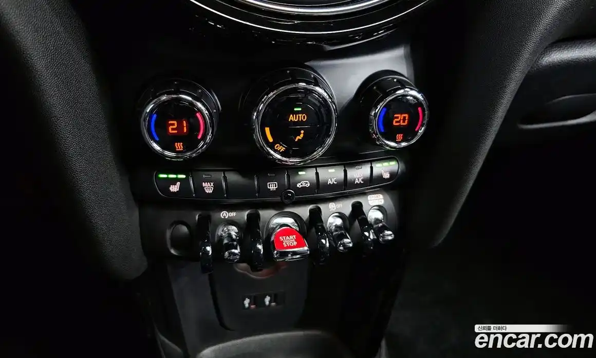 Mini Cooper 2020 1.5 Автомат в Москве № 200101, фото 17