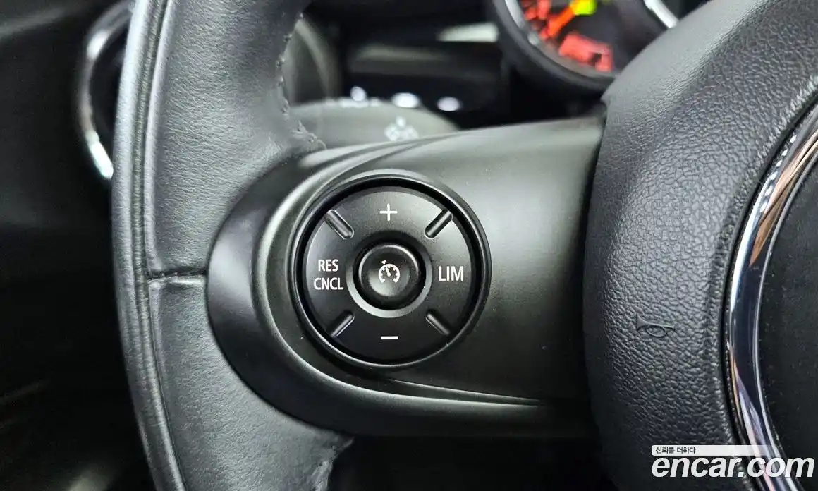 Mini Cooper 2020 1.5 Автомат в Москве № 200101, фото 19