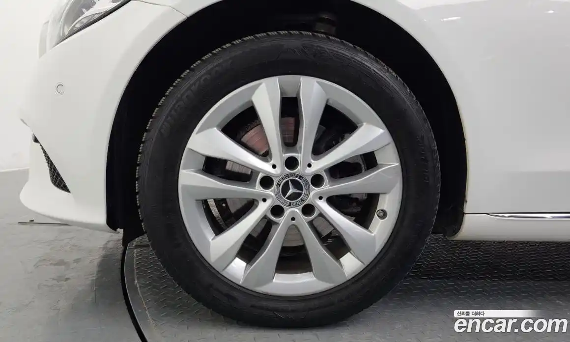 Mercedes-Benz C-Class 2020 2.0 Автомат в Москве № 204057, фото 15