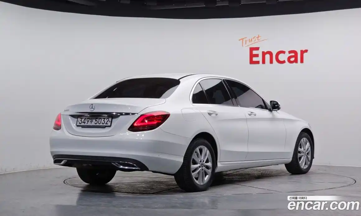 Mercedes-Benz C-Class 2020 2.0 Автомат в Москве № 204057, фото 17