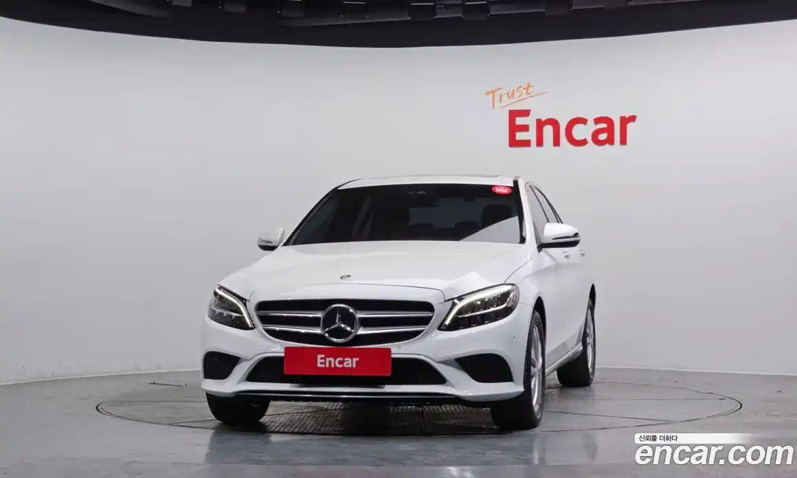 Mercedes-Benz C-Class 2020 2.0 Автомат в Москве № 204057, фото 18