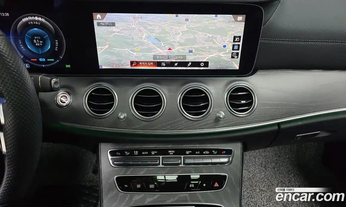 Mercedes-Benz E-Class 2022 2.0 Автомат в Москве № 204400, фото 14