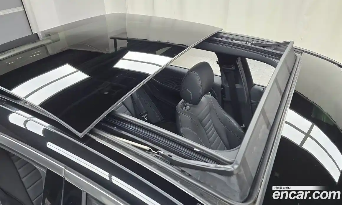 Mercedes-Benz E-Class 2022 2.0 Автомат в Москве № 204400, фото 4