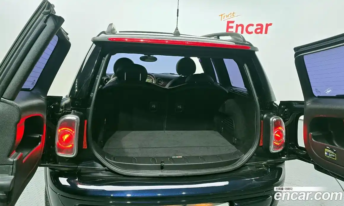 Mini Clubman 2012 1.6 Автомат в Москве № 205570, фото 18