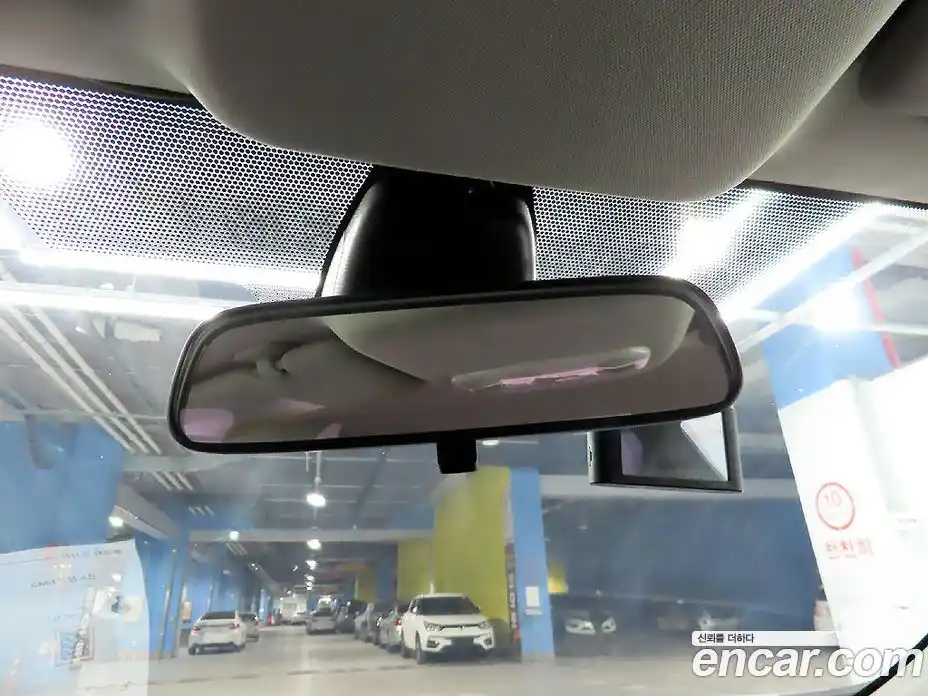 Renault SM3 2017 Автомат в Москве № 206144, фото 17