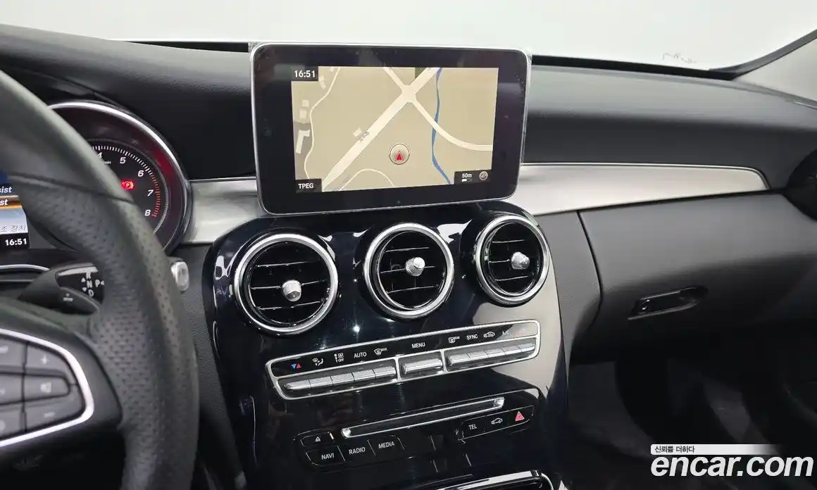 Mercedes-Benz C-Class 2018 2.0 Автомат в Москве № 206784, фото 14