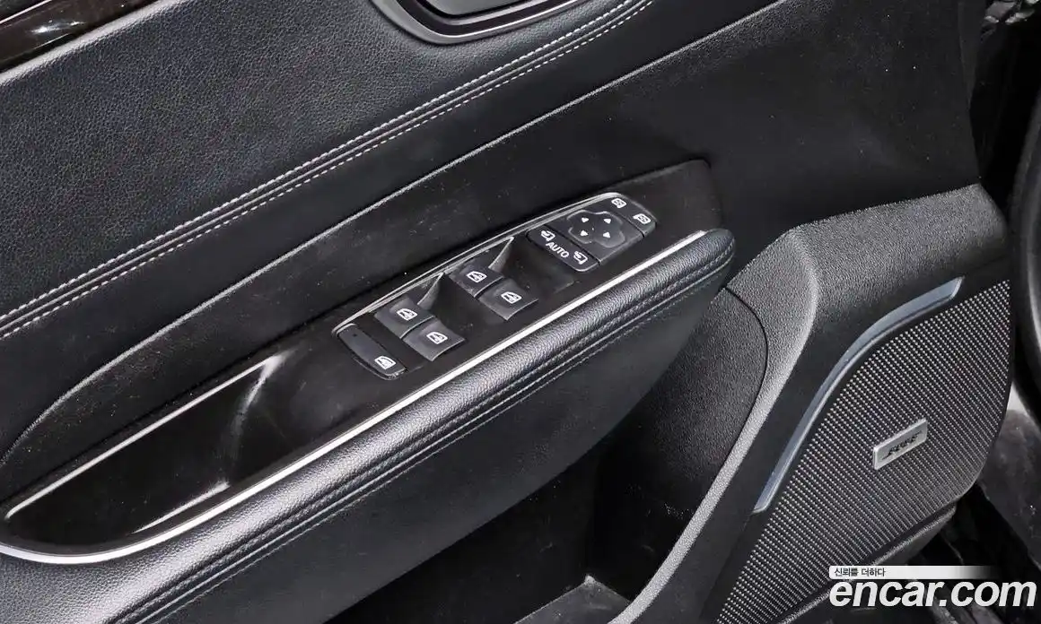 Renault SM6 2016 2.0 Автомат в Москве № 209629, фото 15