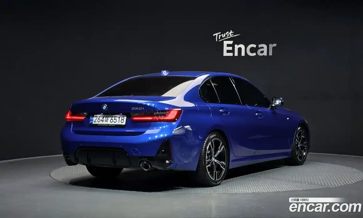 BMW 3-Series 2023 2.0 Автомат в Москве № 210715, фото 19