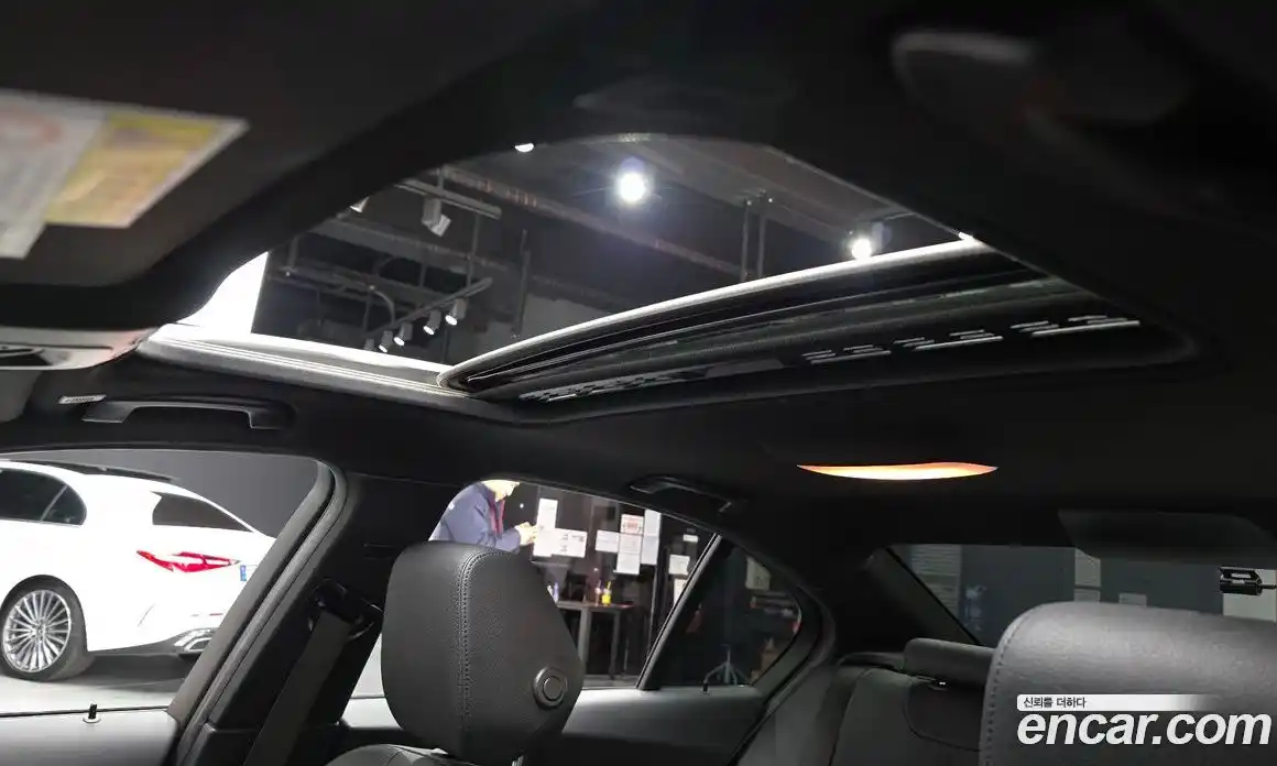 BMW 3-Series 2018 2.0 Автомат в Москве № 211487, фото 19