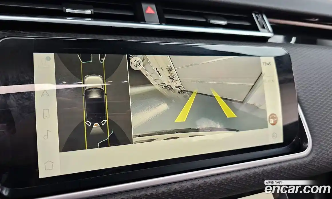 Land Rover Range-Rover Velar 2023 2.0 Автомат в Москве № 213441, фото 5