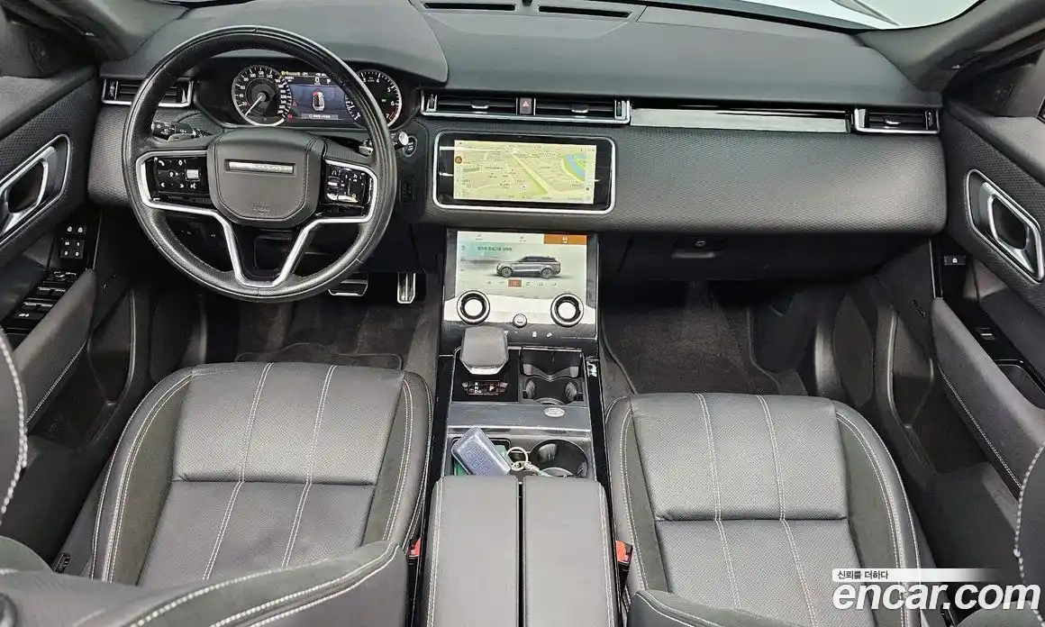 Land Rover Range-Rover Velar 2023 2.0 Автомат в Москве № 213441, фото 9