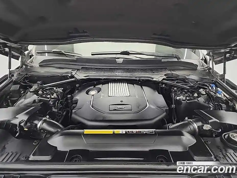 Land Rover Range-Rover Sport 2016 3.0 Автомат в Москве № 213688, фото 5