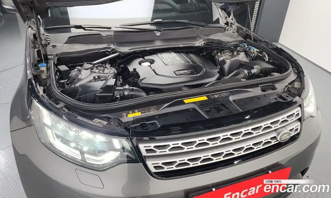 Land Rover Discovery 2019 3.0 Автомат в Москве № 213802, фото 11