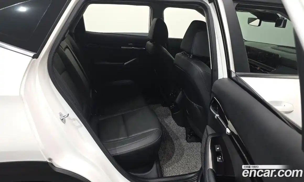 Kia Seltos 2024 1.6 Автомат в Москве № 21382, фото 12