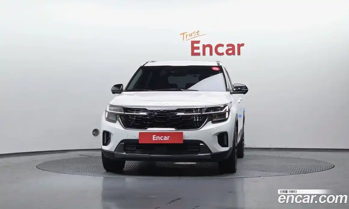 Kia Seltos 2024 1.6 Автомат в Москве № 21382, фото 3