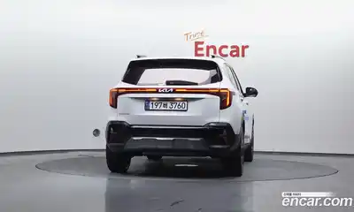 Kia Seltos 2024 1.6 Автомат в Москве № 21382, миниатюра 4