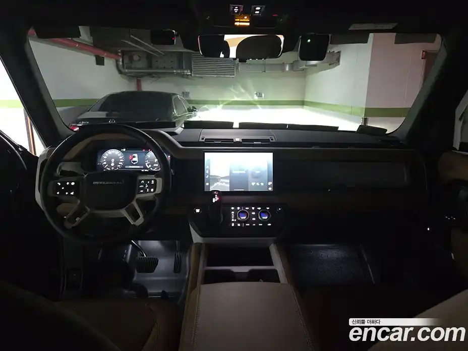 Land Rover Defender 2025 2.0 Автомат в Москве № 213869, фото 13