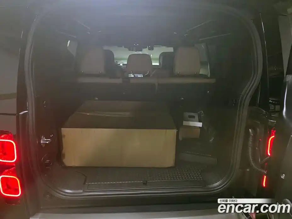 Land Rover Defender 2025 2.0 Автомат в Москве № 213869, фото 15