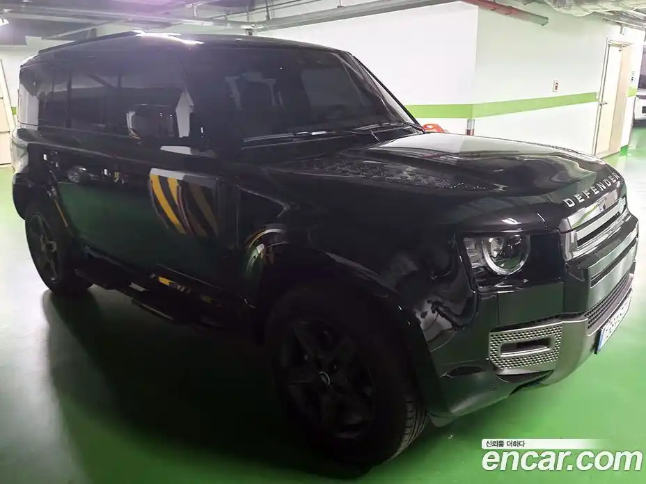 Land Rover Defender 2025 2.0 Автомат в Москве № 213869, фото 4