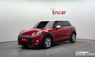 Mini Cooper, 2015