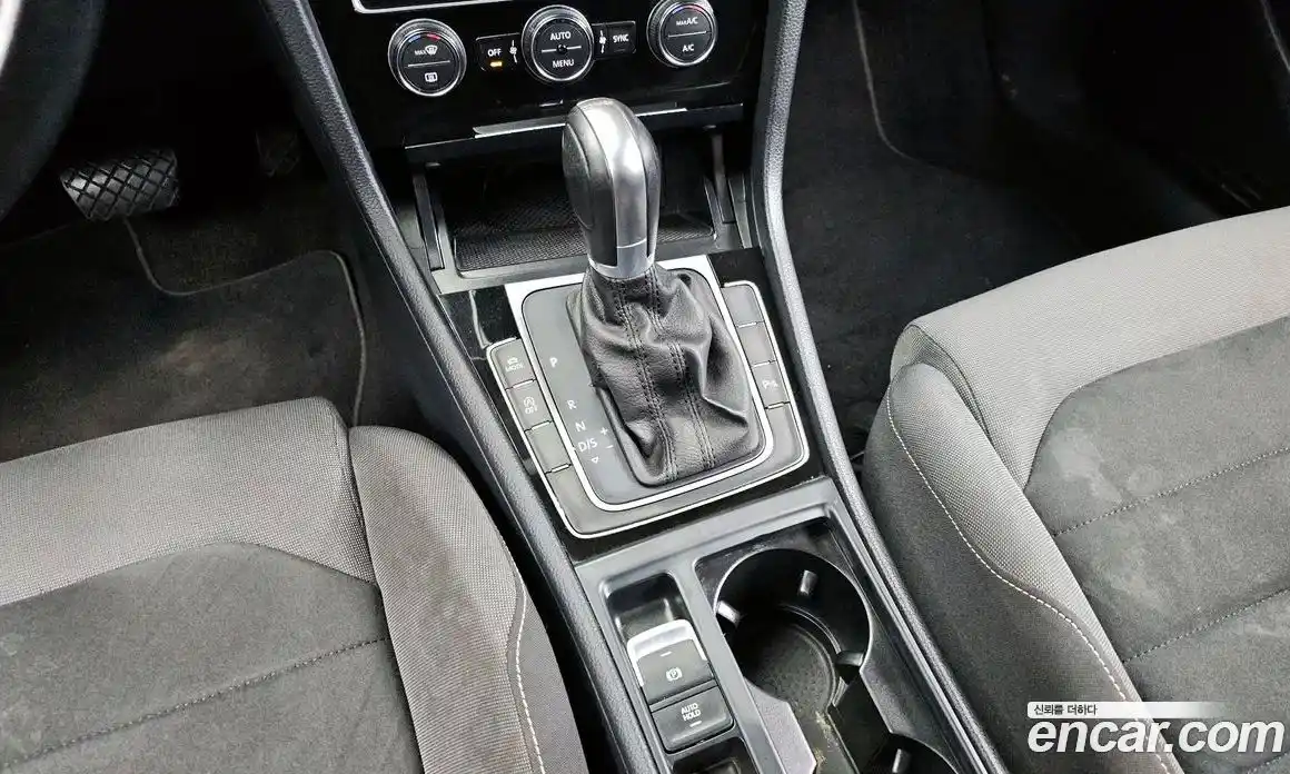 Volkswagen Golf 2015 2.0 Автомат в Москве № 215323, фото 9