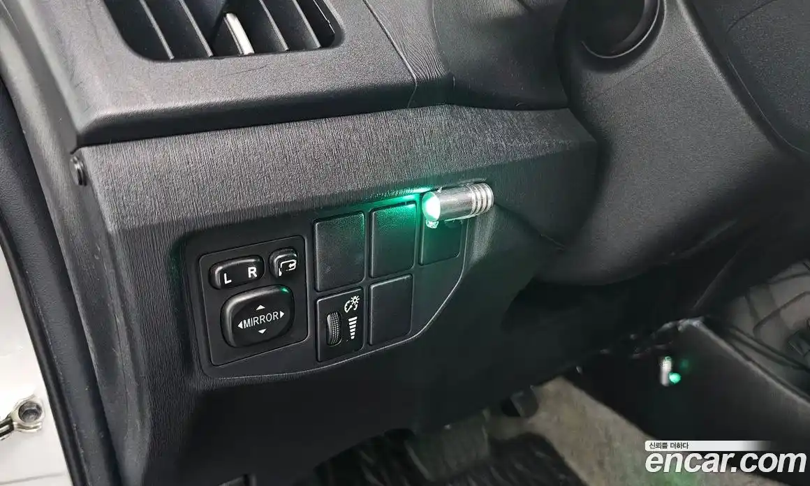 Toyota Prius 2013 1.8 Автомат в Москве № 215534, фото 18