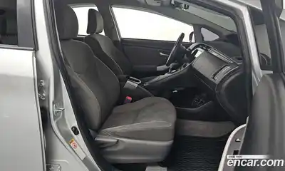 Toyota Prius 2013 1.8 Автомат в Москве № 215534, миниатюра 10