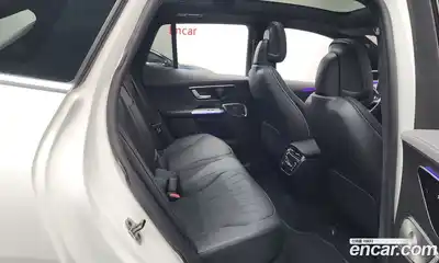 Mercedes-Benz EQE 2023 0.3 Автомат в Москве № 222952, миниатюра 5