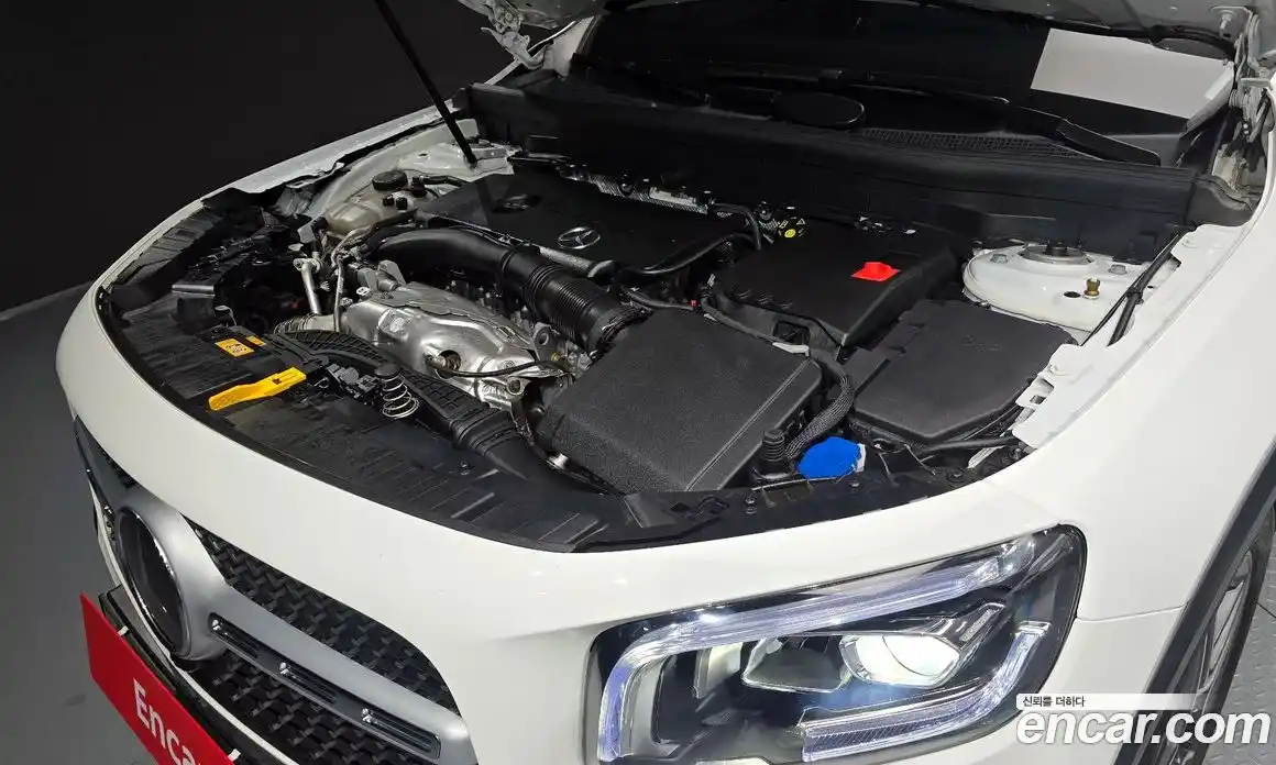 Mercedes-Benz GLB-Class 2023 2.0 Автомат в Москве № 223120, фото 15