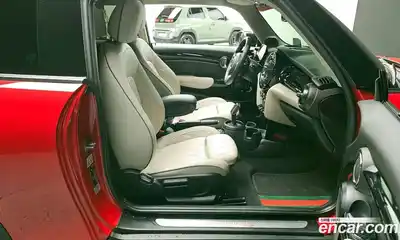 Mini Cooper 2023 2.0 Автомат в Москве № 223669, миниатюра 10