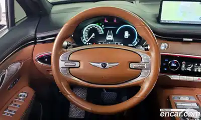 Genesis GV70 2022 2.5 Автомат в Москве № 223773, миниатюра 2