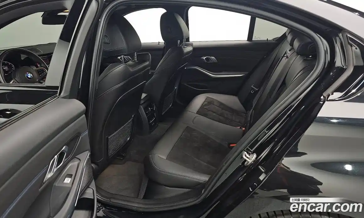 BMW 3-Series 2022 2.0 Автомат в Москве № 228308, фото 8