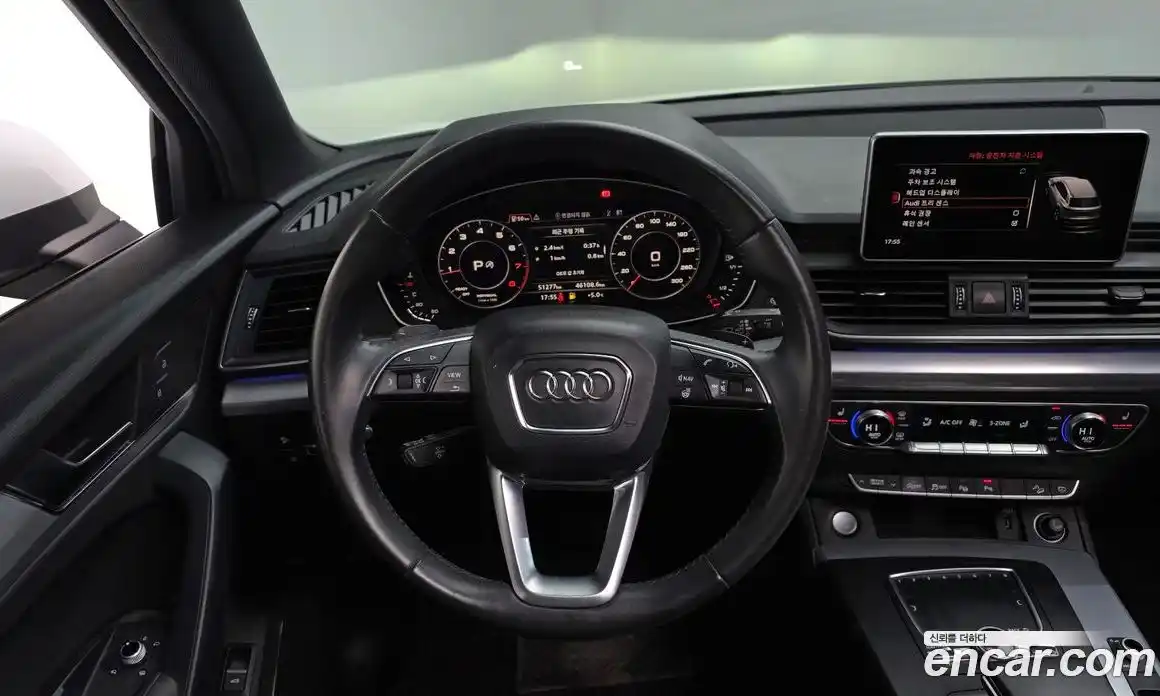 Audi Q5 2020 2.0 Автомат в Москве № 229851, фото 3