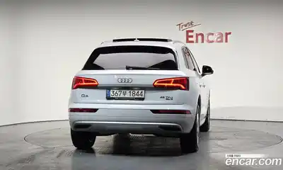 Audi Q5 2020 2.0 Автомат в Москве № 229851, миниатюра 6