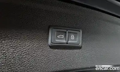 Audi SQ5 2022 3.0 Автомат в Москве № 230064, миниатюра 8